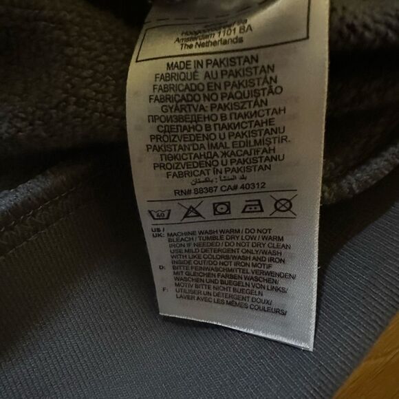 Adidas x Peleton Crew Sweatshirt pullover medium gray - Picture 4 of 9